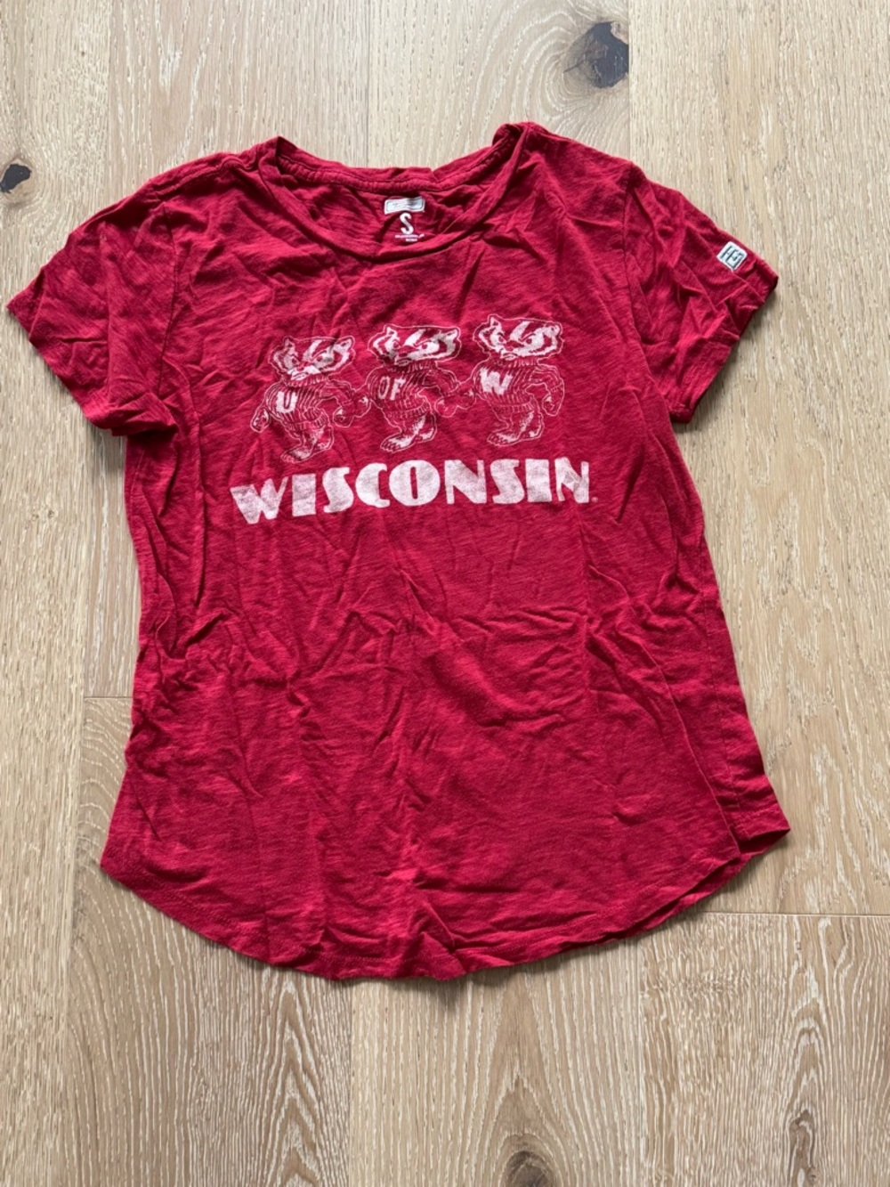 Women's Red Wisconsin Badgers Graphic Tee - Short Sleeve Casual Top